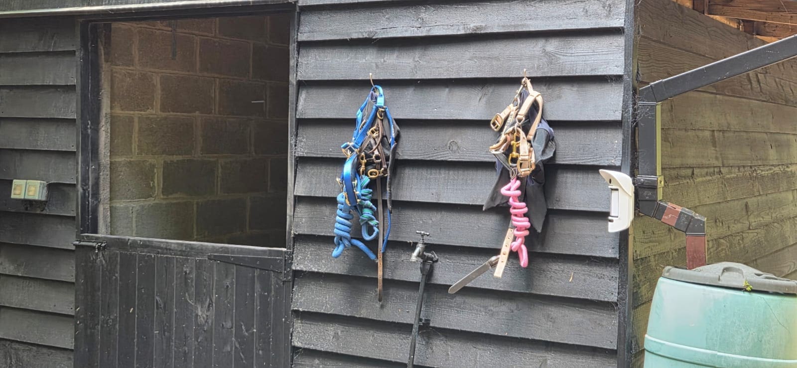 Wireless external alarm detector protecting an outbuilding in Woodbridge